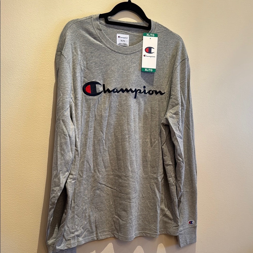 Champion Men’s Gray Long Sleeve Shirt
